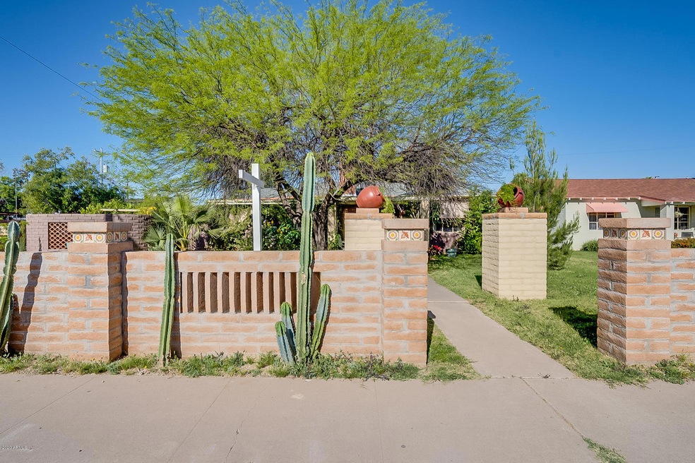 1802 N 18th Place, Phoenix, AZ 85006 - photo 1