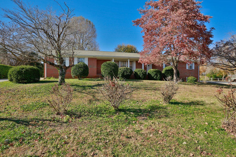 2015 Kyker-Bonner Ave NW, Cleveland, TN 37311 - photo 1