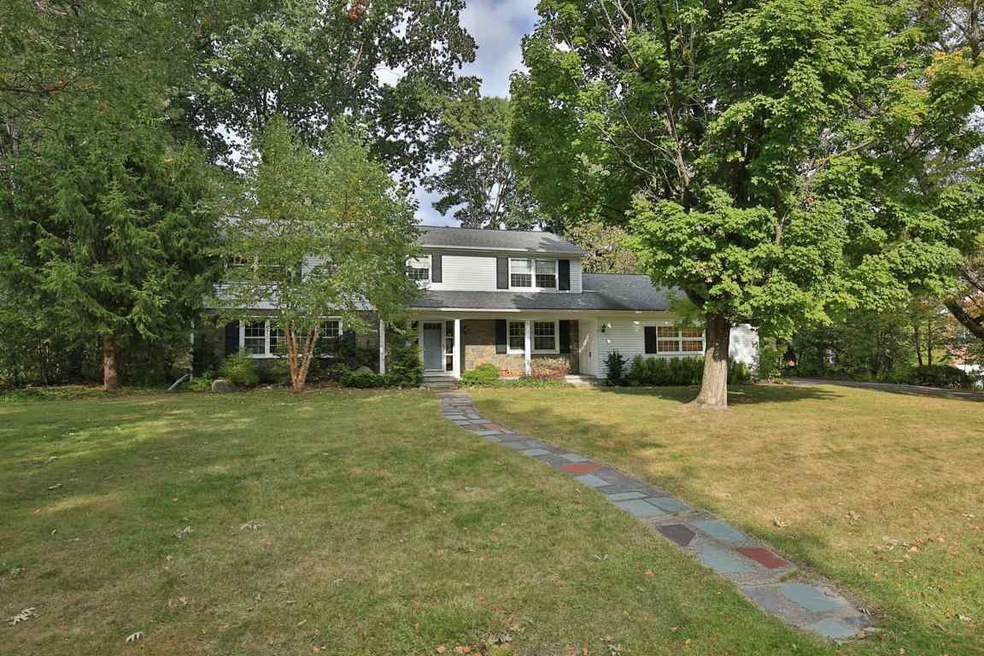 11 MacAffer Dr, Albany, NY 12204 - photo 1