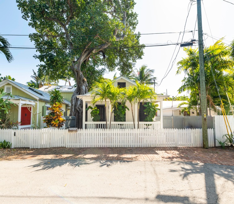 818CarstenLn-4195 (1 of 48)