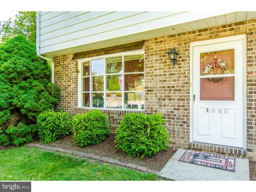 1646 S Main St, Bechtelsville, PA 19505 - photo 1