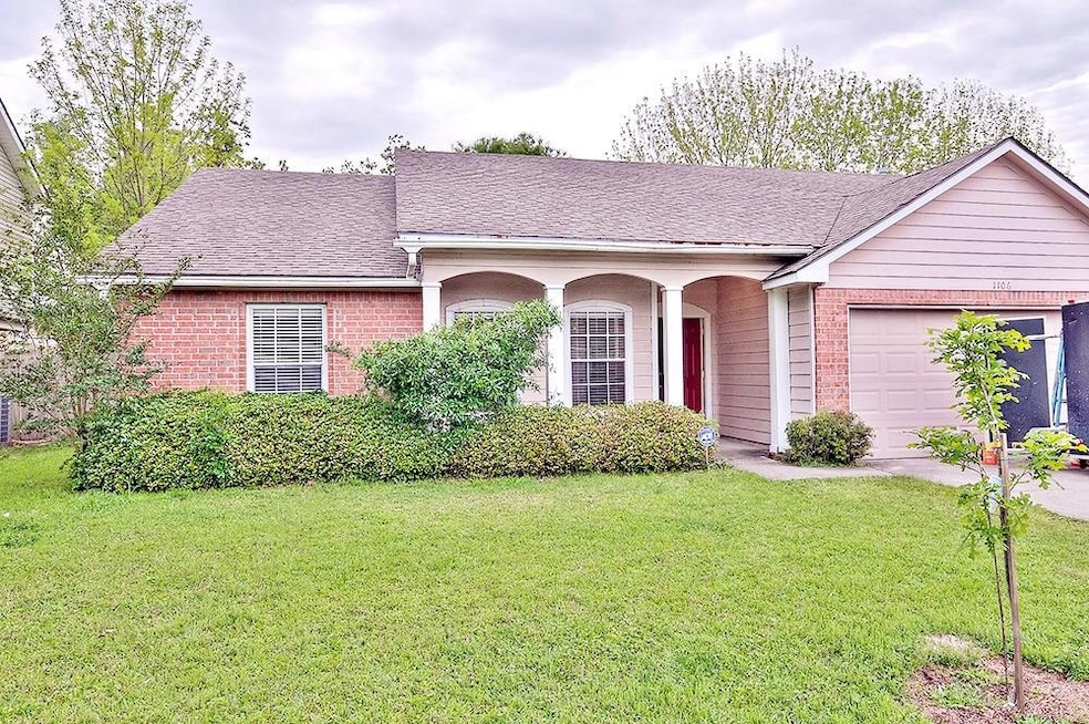 1106 Devonshire Dr, Slidell, LA 70461 - photo 1