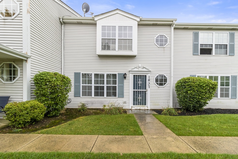 1837 Mappold Way, Joliet, IL 60435 - photo 1