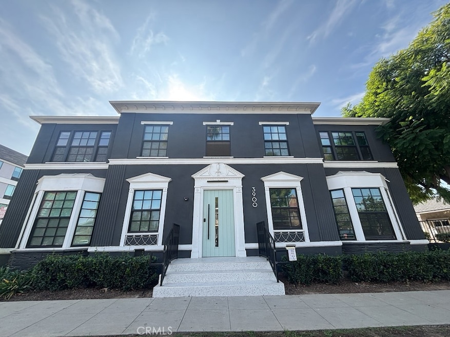 3900 5th St unit 14, Riverside, CA 92501 - photo 1