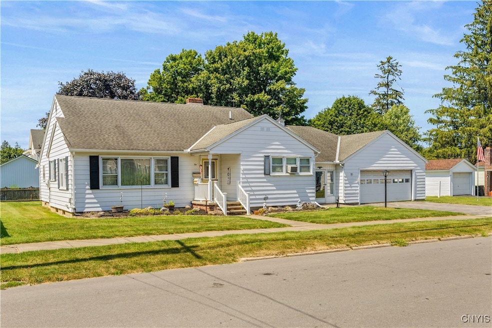 10 Walnut St, Mohawk, NY 13407 - photo 1