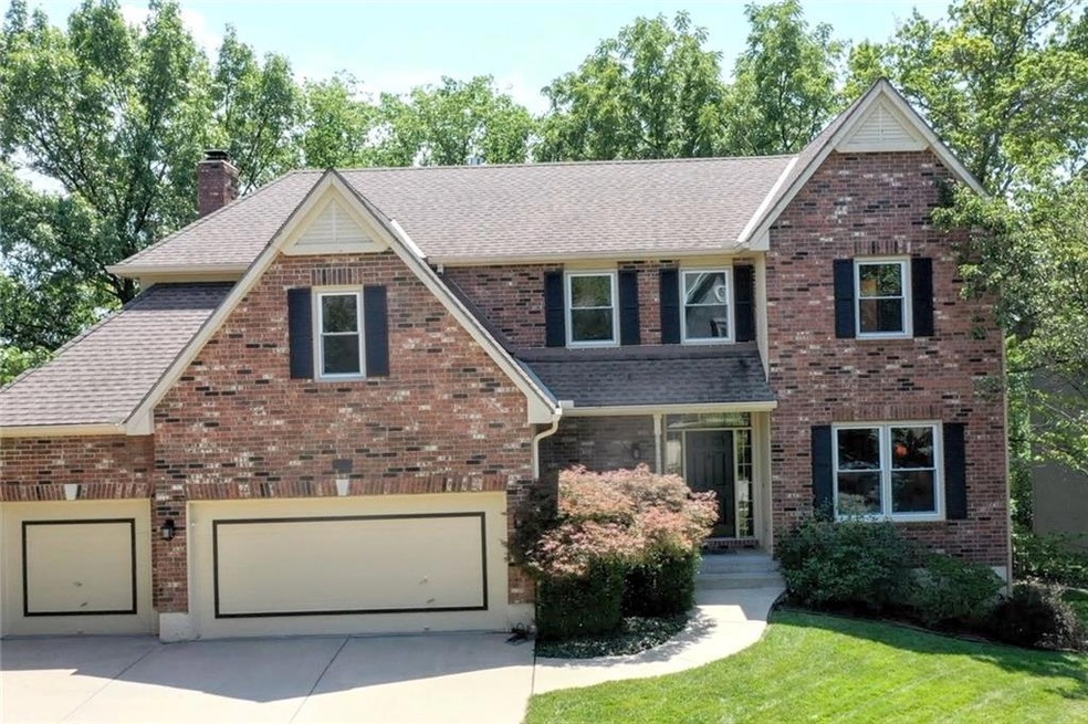 13801 W 56th Terrace, Shawnee, KS 66216 - photo 1