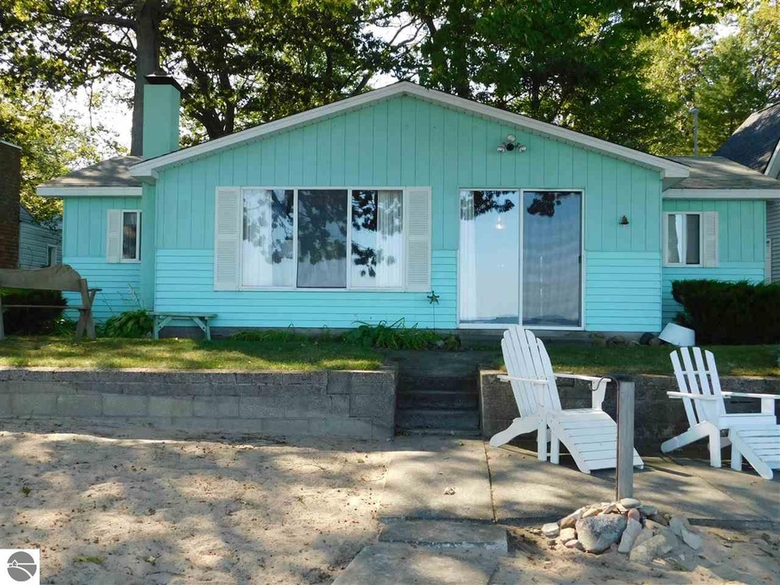 798 E Shady Ln, Au Gres, MI 48703 - photo 1