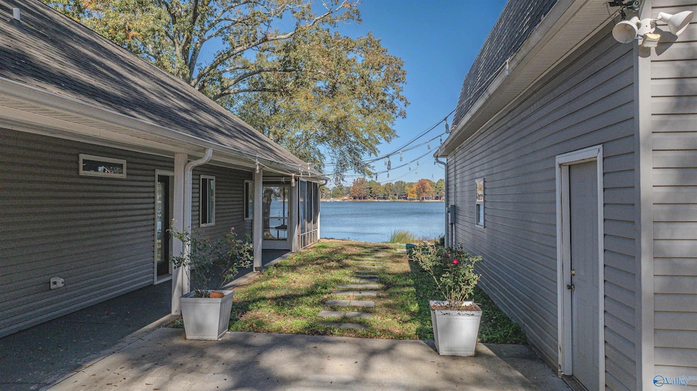 625 Foster Mill Rd, Town Creek, AL 35672 - photo 1