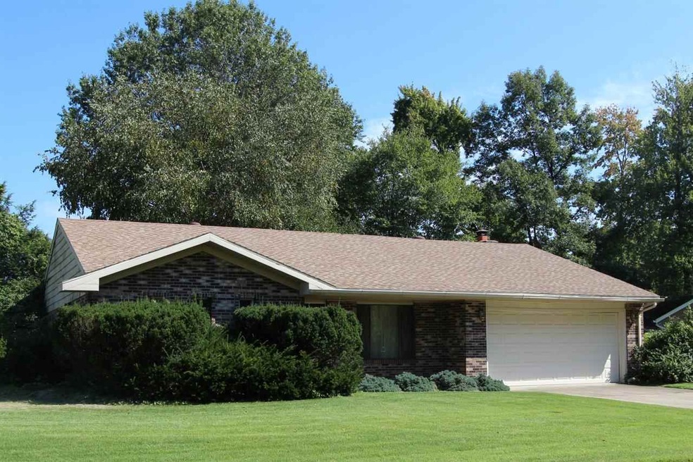 Welcome to this 3-bedroom, 1.5-bath ranch home on 