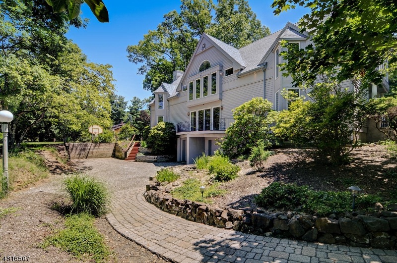 822 Vosseller Ave, Martinsville, NJ 08836 - photo 1