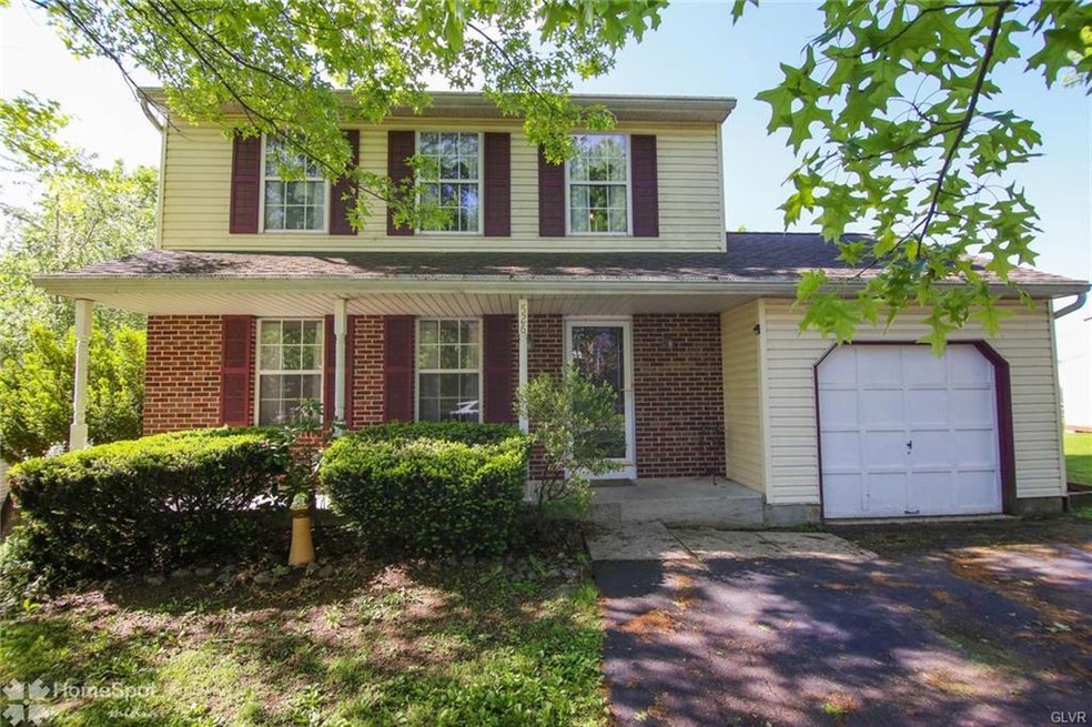 526 Amherst Cir, Perkasie, PA 18944 - photo 1