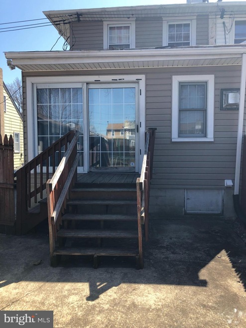 324 N Scott Ave, Glenolden, PA 19036 - photo 1