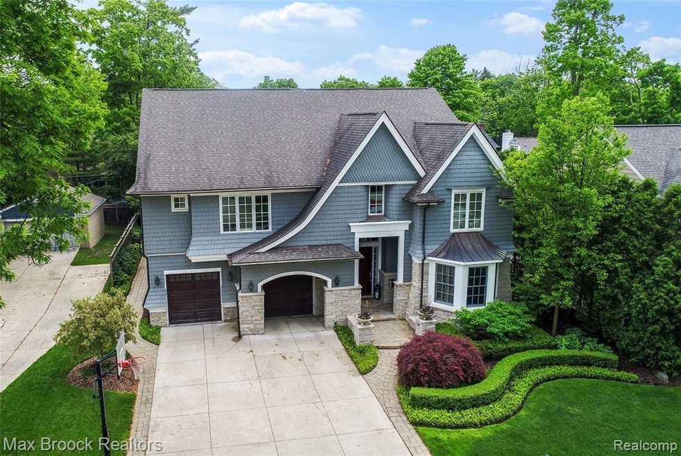 584 N. Glenhurst Drive