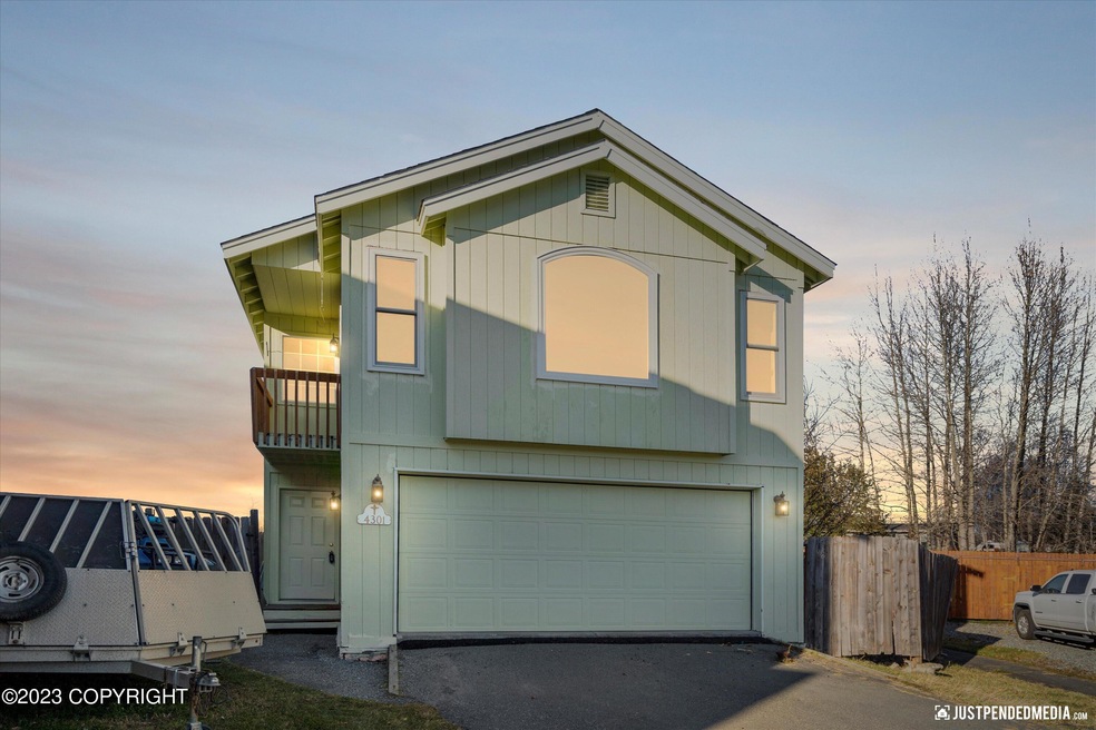 4301 W Lake Circle, Anchorage, AK 99502