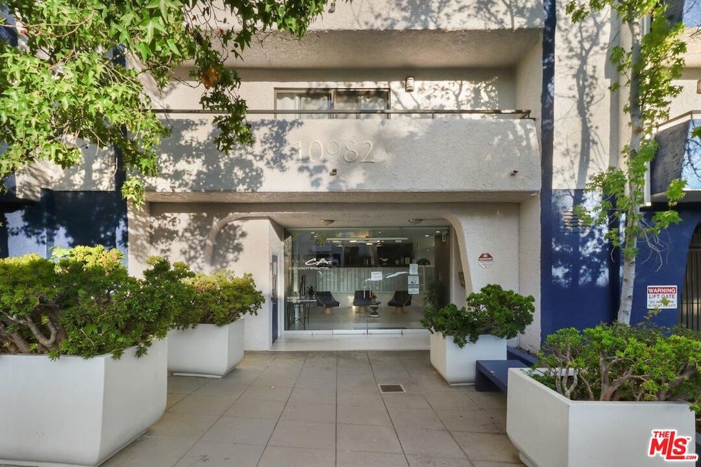 For Rent $2,695/month • Co-Listing Agent