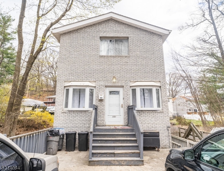 101 Pompton Rd, Haledon, NJ 07508 - photo 1