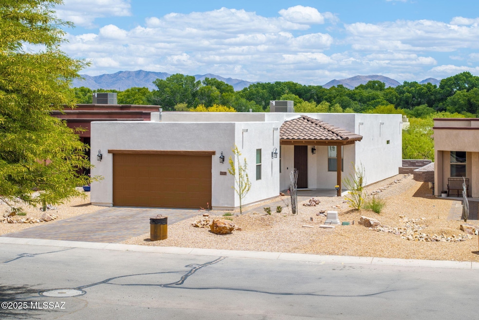 6-web-or-mls-2125-embarcadero-way
