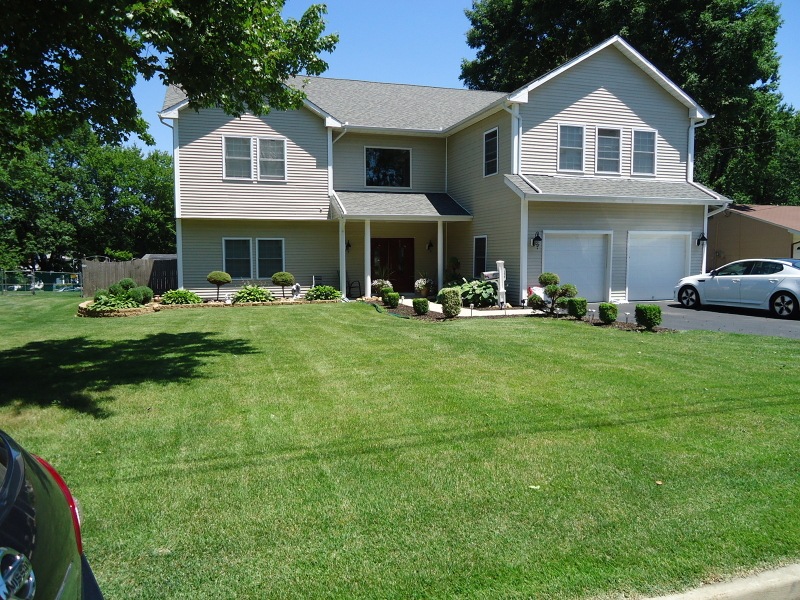 155 Kendall Rd, Kendall Park, NJ 08824 - photo 1