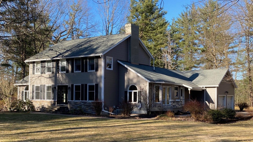 72 Fieldstone Dr, Gansevoort, NY 12831 - photo 1