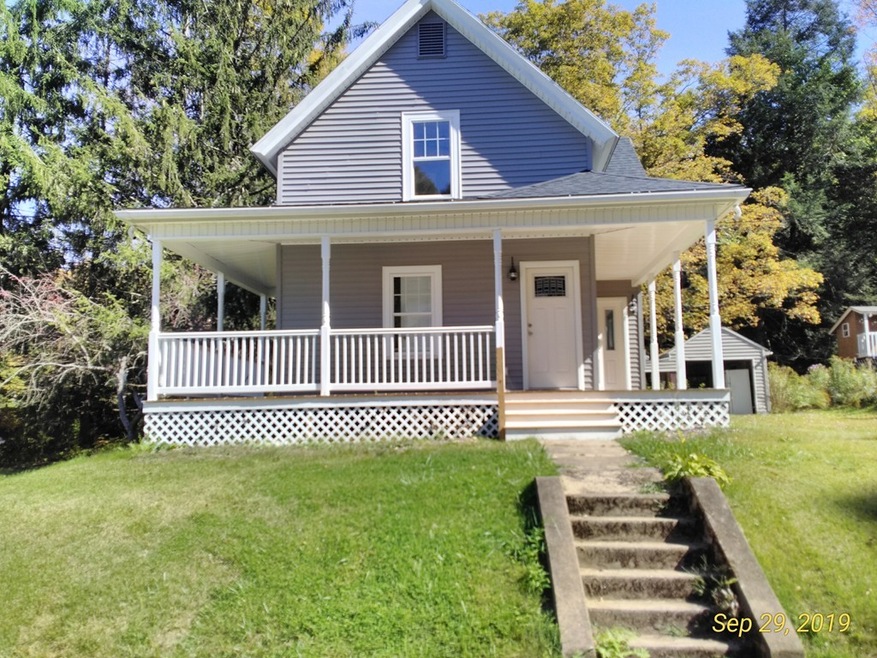 23 Curtis Ave, Warren, MA 01083 - photo 1