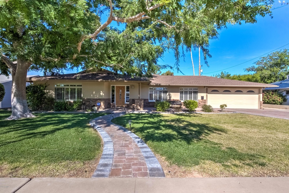 3140 N 47th Pl-1