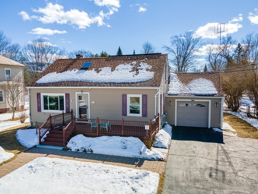 14 Garfield Ave, Easthampton, MA 01027 - photo 1