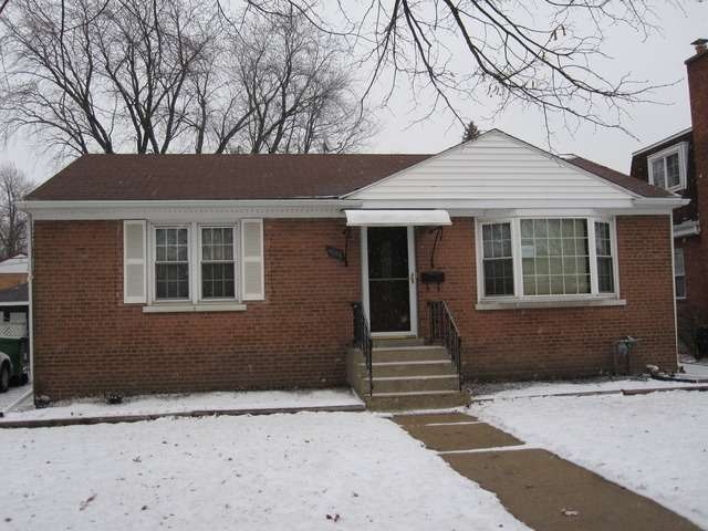 1013 Westchester Blvd, Westchester, IL 60154 - photo 1
