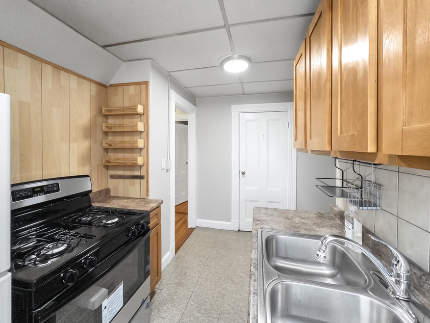 1 Belmore Terrace unit 3, Jamaica Plain, MA 02130 - photo 1