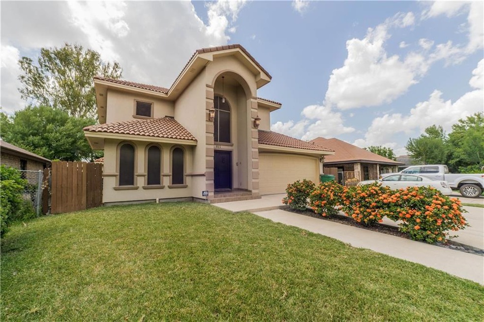 811 N Tierra Dr, Pharr, TX 78577 - photo 1