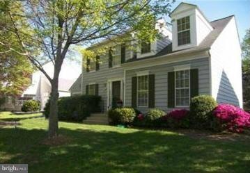 9416 Vineyard Haven Dr, Montgomery Village, MD 20886 - photo 1