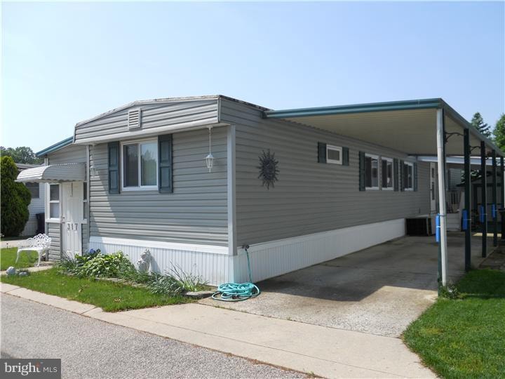 317 Ferris Ln, Williamstown, NJ 08094 - photo 1