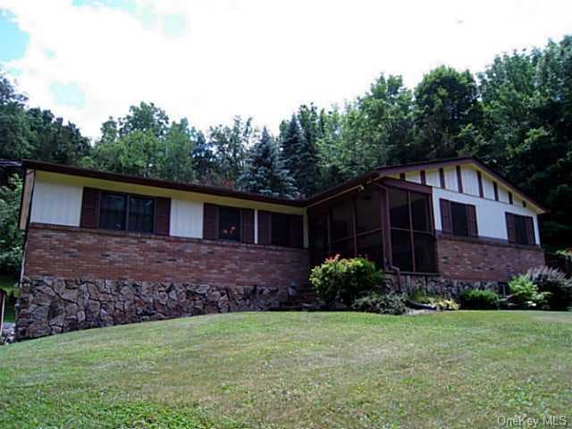 210 Bellvale Lakes Rd, Warwick, NY 10990 - photo 1