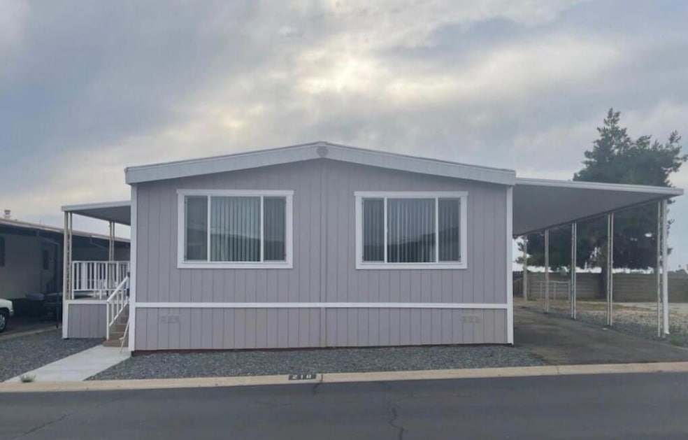 720 E Worth Ave unit 218, Porterville, CA 93257 - photo 1