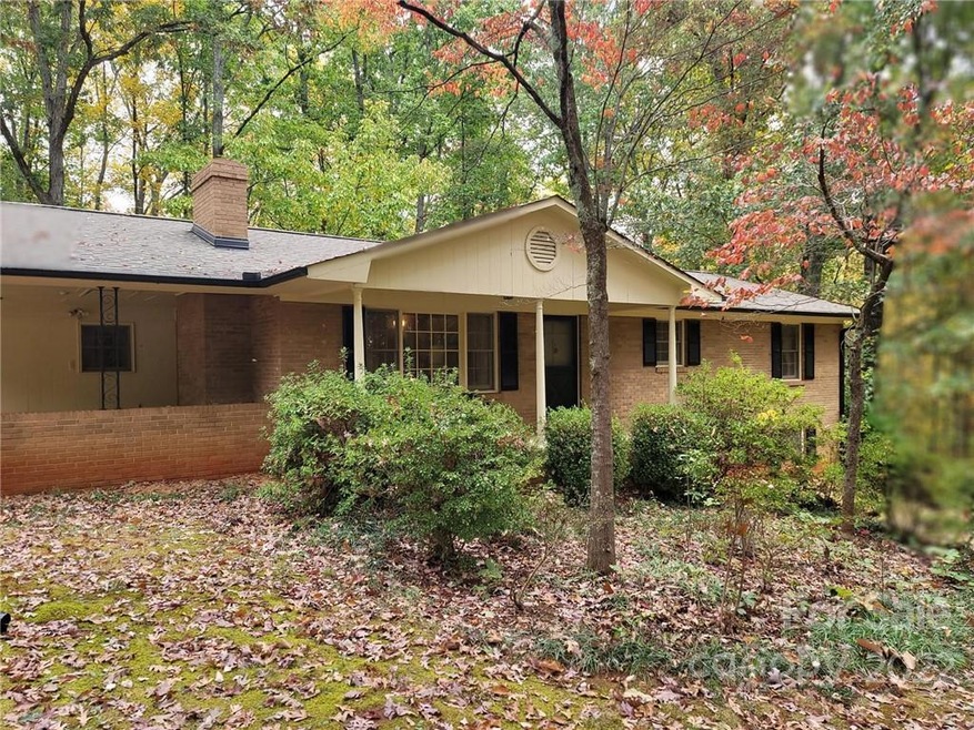 Original owner. This home has been well cared for. 