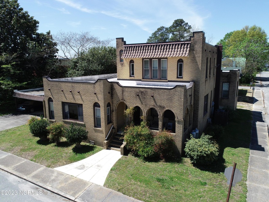107 N Broad St Columbia