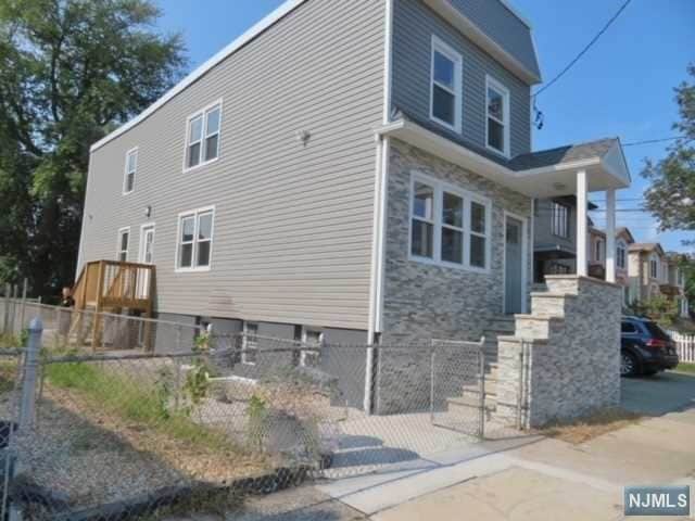 769 1st St, Secaucus, NJ 07094 - photo 1