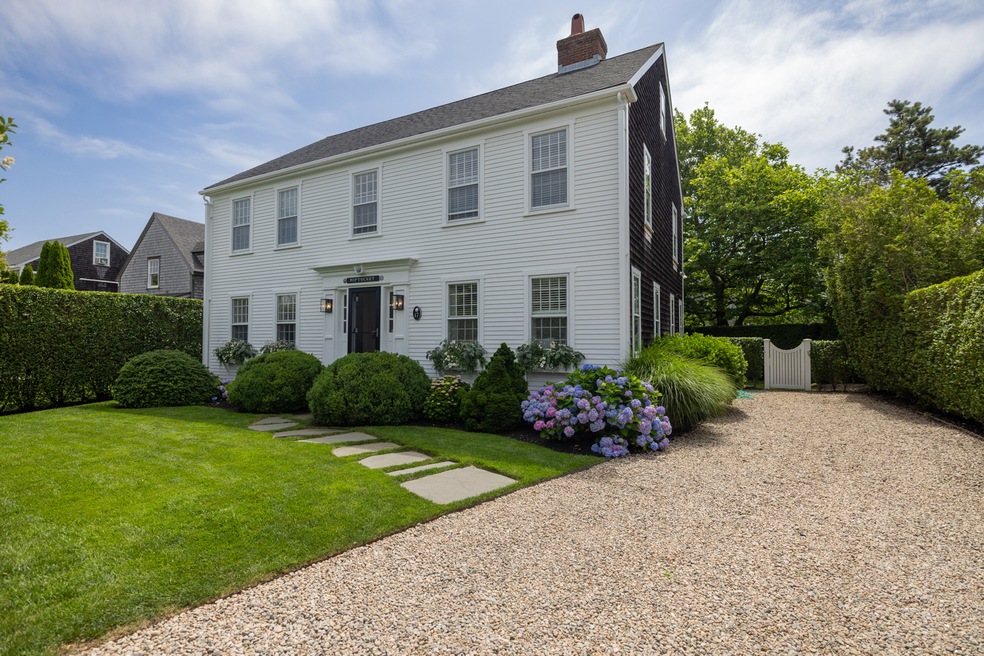 Pending $2,595,000