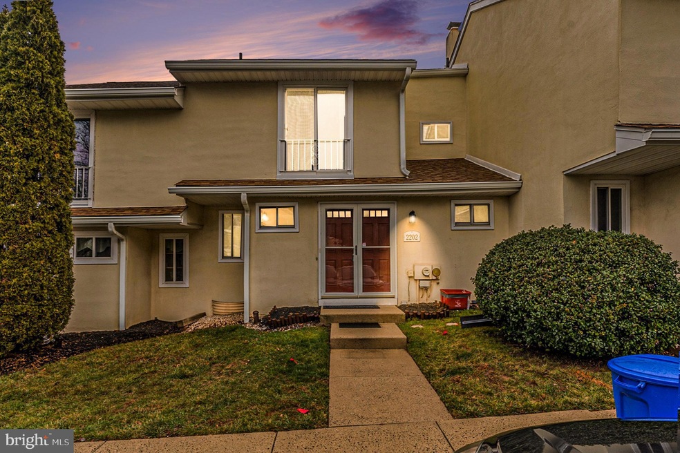 2202 Sycamore Cir, Lansdale, PA 19446 - photo 1