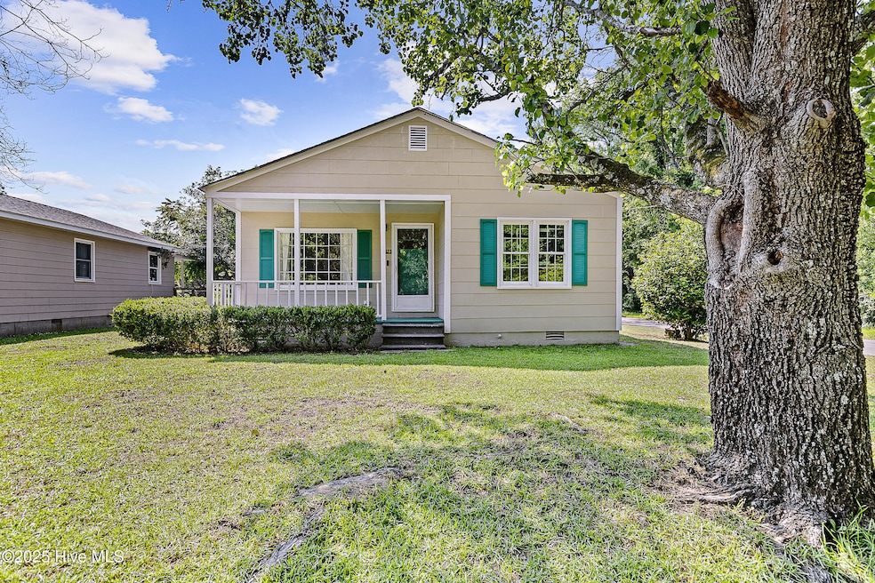 210 Poplar