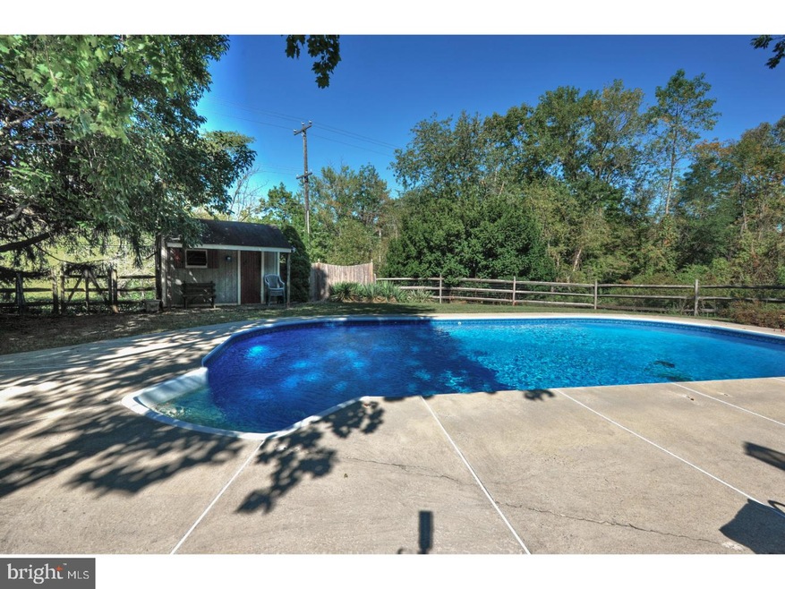 1337 Gravel Pike, Schwenksville, PA 19473 - photo 1