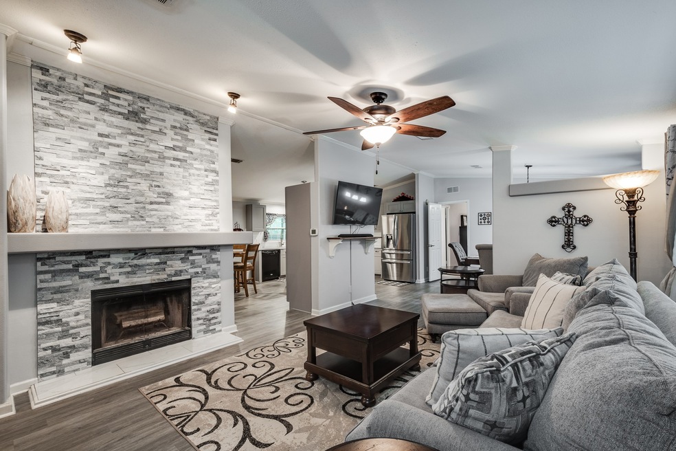 362 County Road 3798, Cleveland, TX 77328 - photo 1