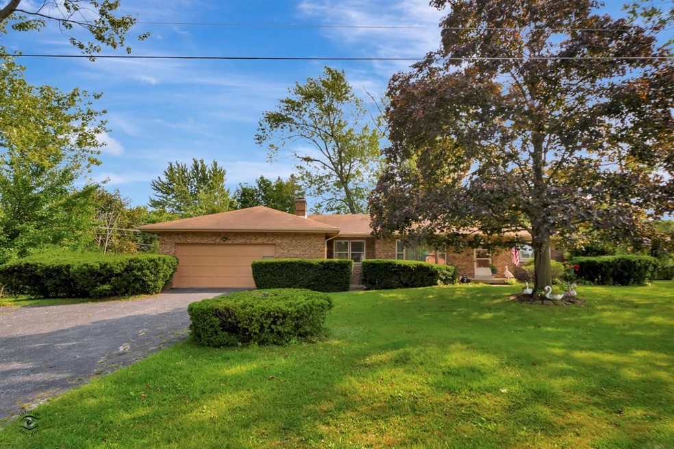 18333 Argyle Ave, Homewood, IL 60430 - photo 1