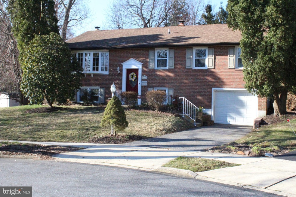 4944 James Place, Brookhaven, PA 19015 - photo 1