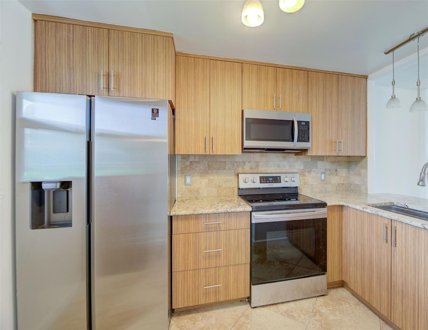 For Sale $174,900 • Co-Listing Agent