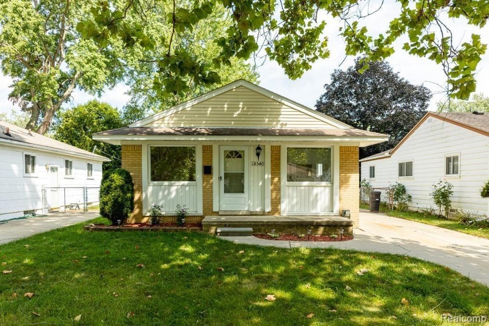 Welcome to 18540 Gillman!