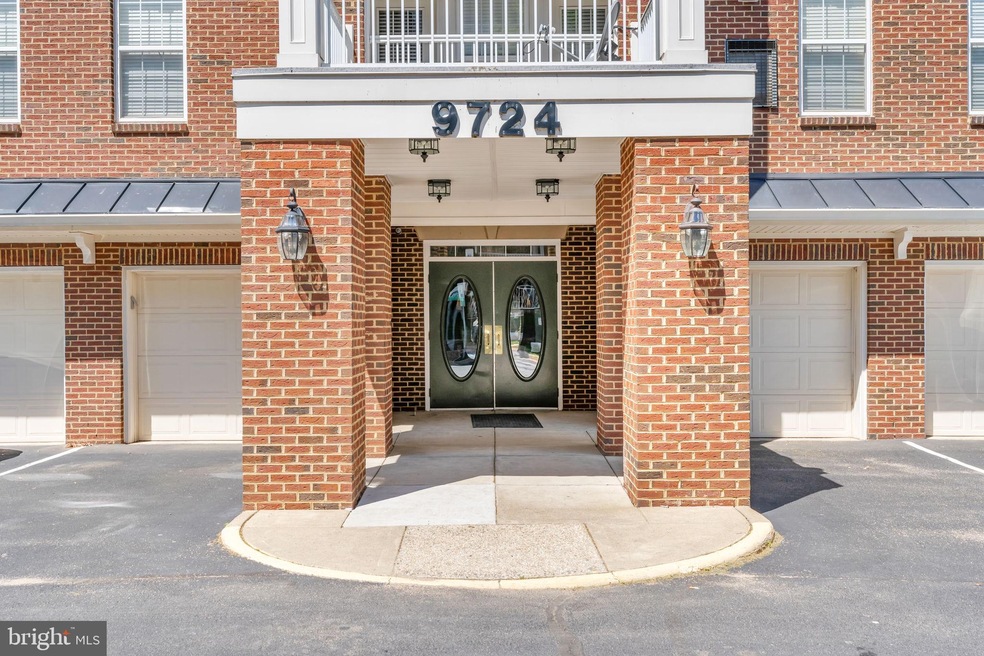 9724 Holmes Place unit 407, Manassas Park, VA 20111 - photo 1