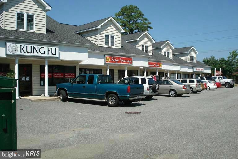 1810 Main St unit 201, Chester, MD 21619 - photo 1