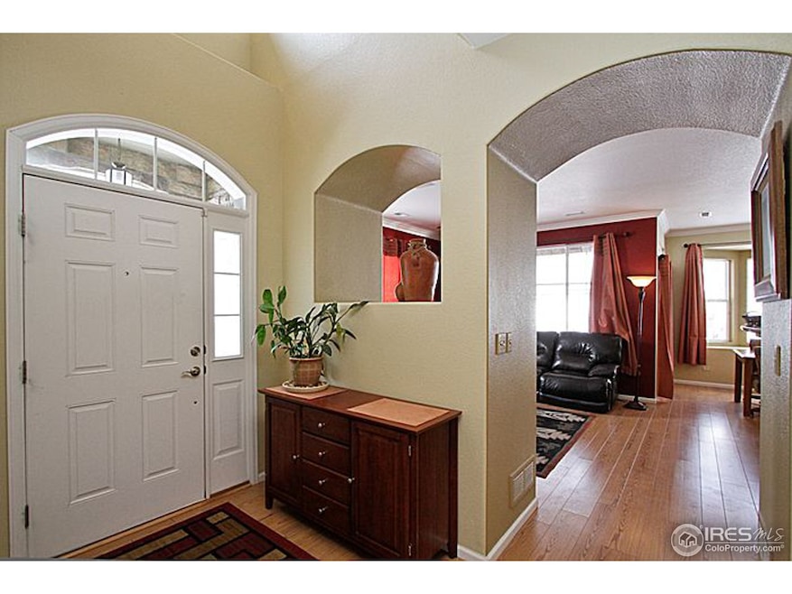 Entry with Side Light