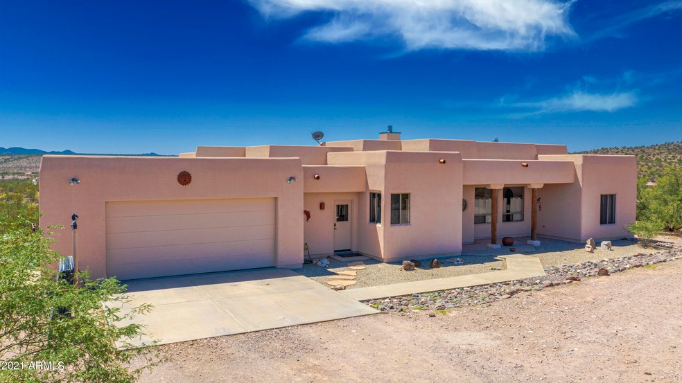 20455 W Coyote Gulch, Wickenburg, AZ 85390 - photo 1