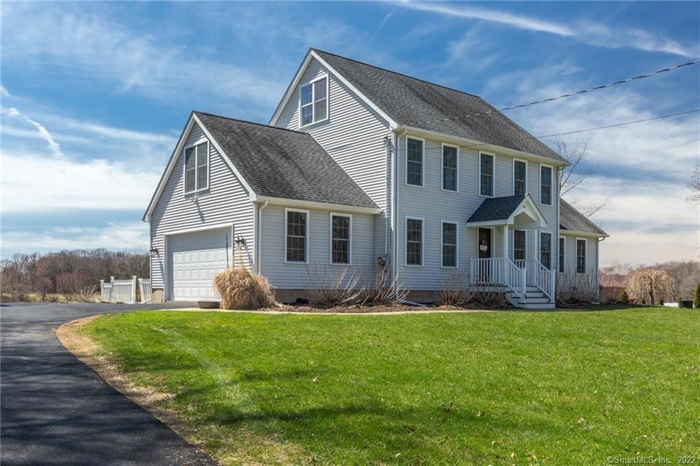 94 Mullen Rd, Enfield, CT 06082 - photo 1